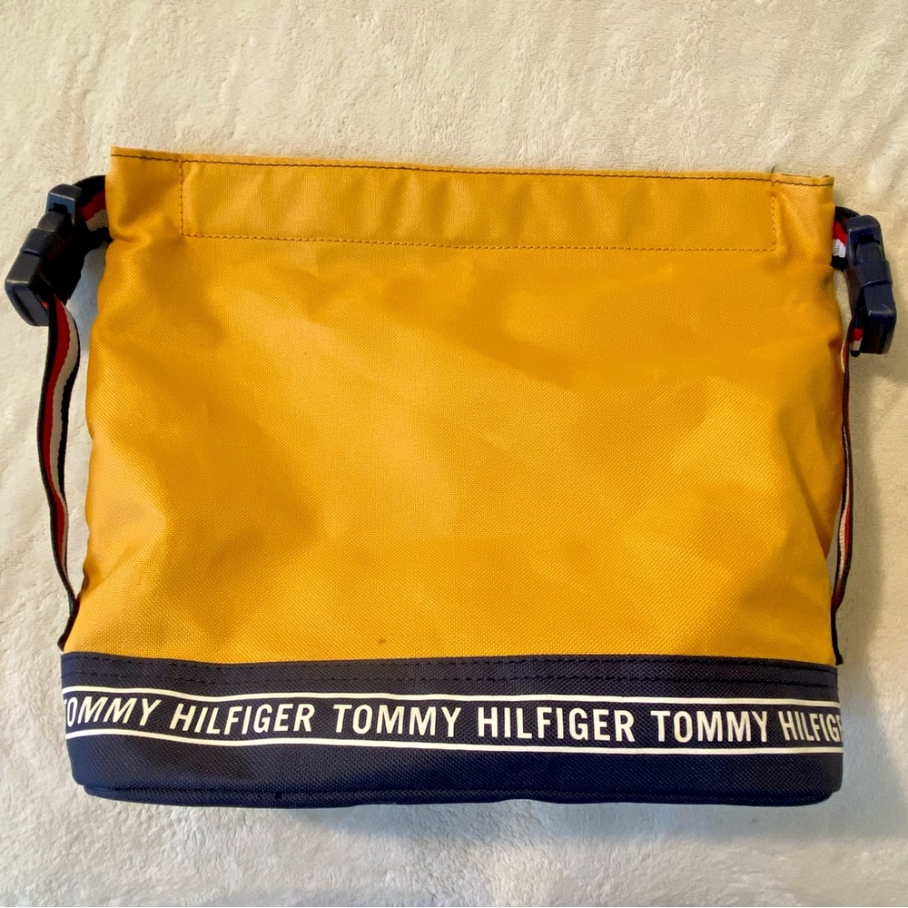 Tommy Hilfiger Bag